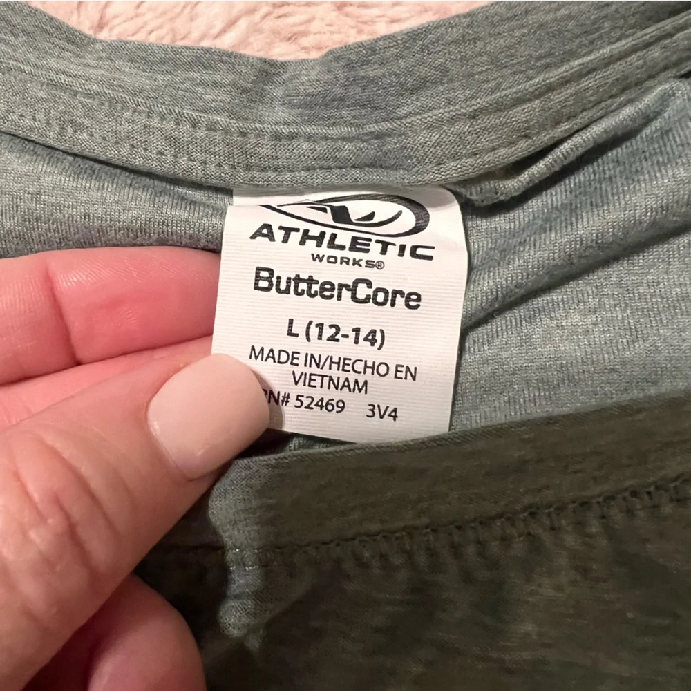 Athletic Works Women's Tank Tops - White, Blue, Aqua, Black, Green - Picture 11 of 11